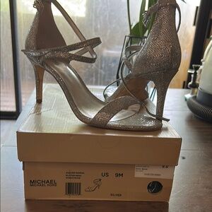 Michael Kors Glittering Silver Heels